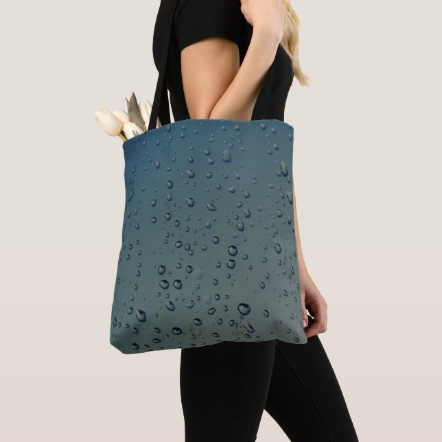 Bolsa Tote Chuva cai (Close Up)