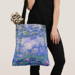 Bolsa Tote Claude Monet Water Libera A Arte Impressionante Fr<br><div class="desc">Claude Monet Water Libera o Impressionista Francês Lírios de Água de Arte (ou Ninfas) é uma série de aproximadamente 250 pinturas de óleo pelo Impressionista Francês Claude Monet. As pinturas retratam o jardim floral de Monet em Giverny.</div>