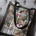 Bolsa Tote Colagem de Fotografias na moda Dupla Face 20<br><div class="desc">Esta moderna bolsa de compra de colagem de fotos é o presente ideal para ocasiões especiais como natal, aniversários e muito mais. A bolsa apresenta 20 das suas fotos mais amadas na frente e atrás. O estilo da fonte, o tamanho e a cor de fundo podem ser alterados se você...</div>