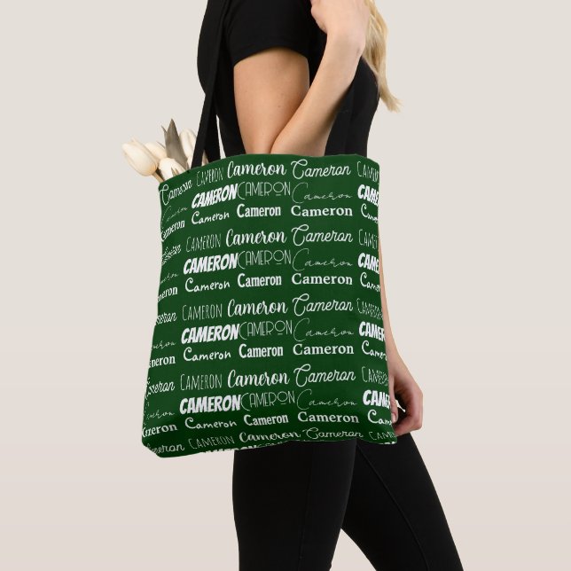 Bolsa Tote Colagem de Nome Personalizado Verde Legal (Close Up)