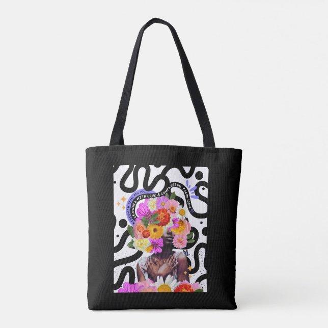 Bolsa Tote Colagem Digital Cristã Redimida e Coroada (Verso)