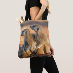 Bolsa Tote Couro cru de Meerkats do bebê sob seus pais
