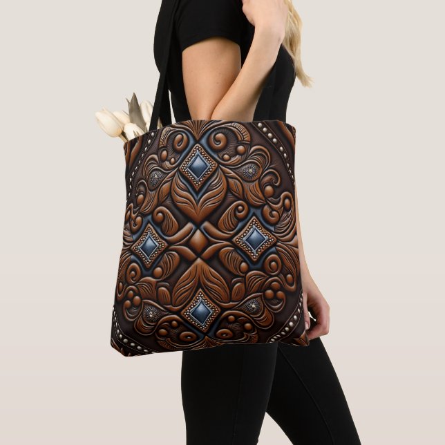 Bolsa Tote Couro trabalhado (Close Up)