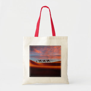 Bolsa Tote Desertos   Man & Camels in the Sand Dunes
