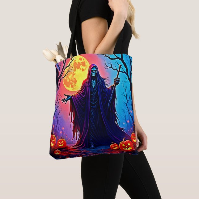 Bolsa Tote Design de Chamada da Morte da Lua Spooky (Close Up)