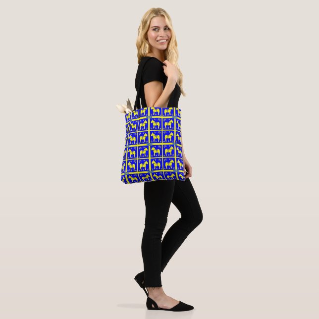 Bolsa Tote design escandinava, cores nacionais suecas, Cavalo (No(a) Modelo)