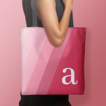 Bolsa Tote Design mínimo - Monograma moderno gigantesco, Mauv<br><div class="desc">Cor rosa neutra e rosa com uma fonte serif moderna para o seu monograma ou outro texto. A cor e o texto do plano de fundo podem ser alterados se você clicar na área de cores avançada. Se a sua arte ainda precisar ser ajustada, clique no botão Personalizar este. Isso...</div>