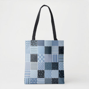 Bolsa Tote Design, retalhos geométricos, tons azuis.