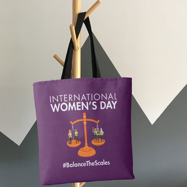 Bolsa Tote Dia Internacional da Mulher 2026 Equilibre as Bala (Criador carregado)