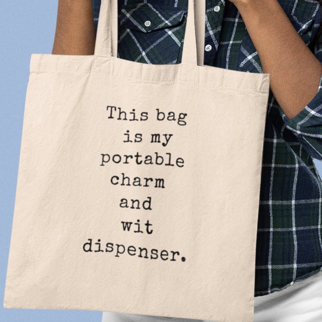 Bolsa Tote Dispensador de Charme e Espírito Presente Legal e  (Shop now and add a touch of humour and sophistication in your everyday carry.)
