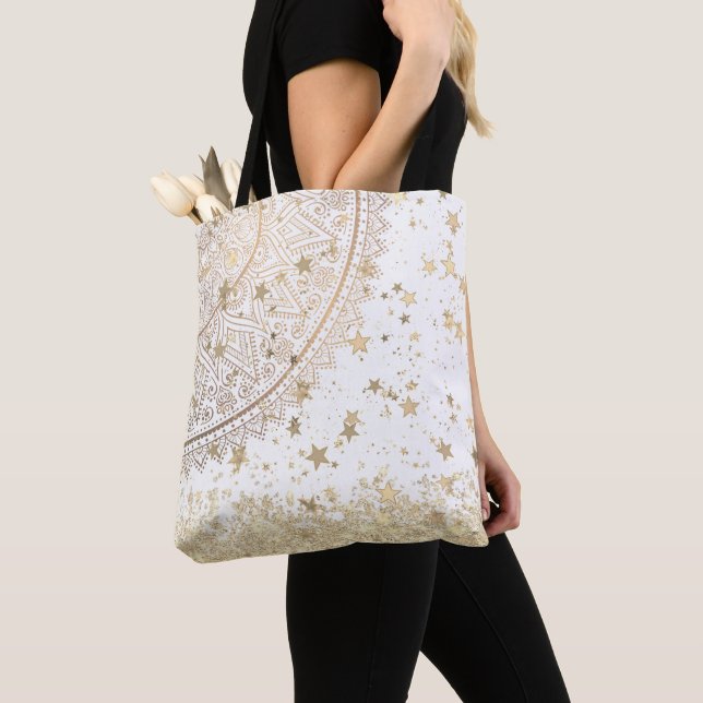Bolsa Tote Dourado Lotus Mandala com Douradas estrelas em bra (Close Up)