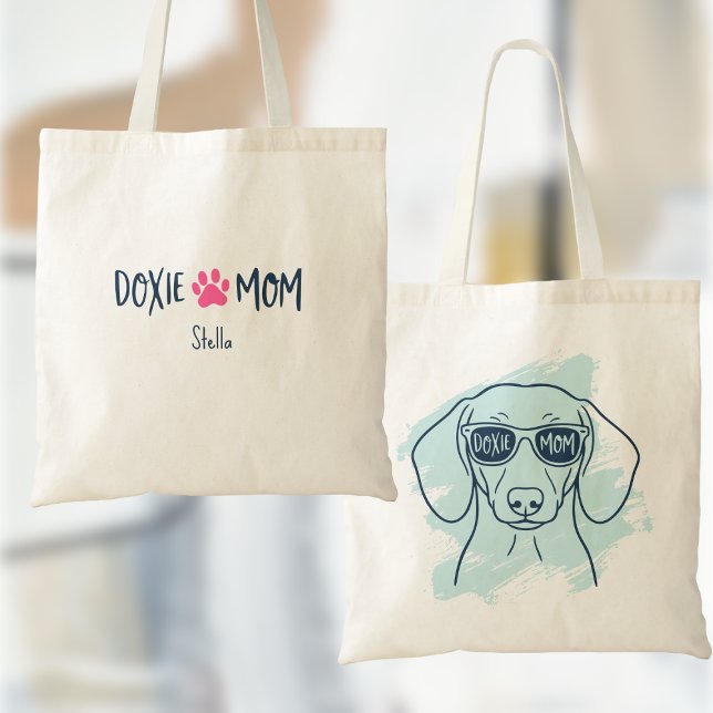 Bolsa Tote Doxie Mom Tote Bag  Custom Name Ice Blue Dachshund (Criador carregado)
