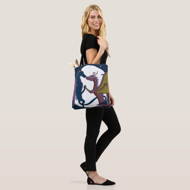 Bolsa Tote Dragões da Lua da Dança Mítica Lendária (No(a) Modelo)