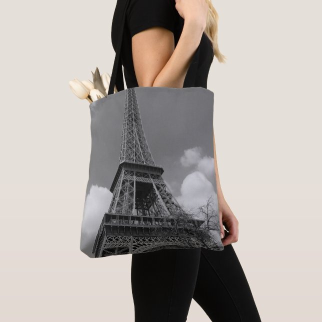 Bolsa Tote Eiffel nebuloso em preto e branco, 2015 (Close Up)
