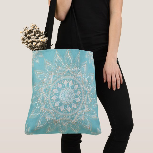 Bolsa Tote Elegante Dourado Mandala Sky Blue Design (Close Up)