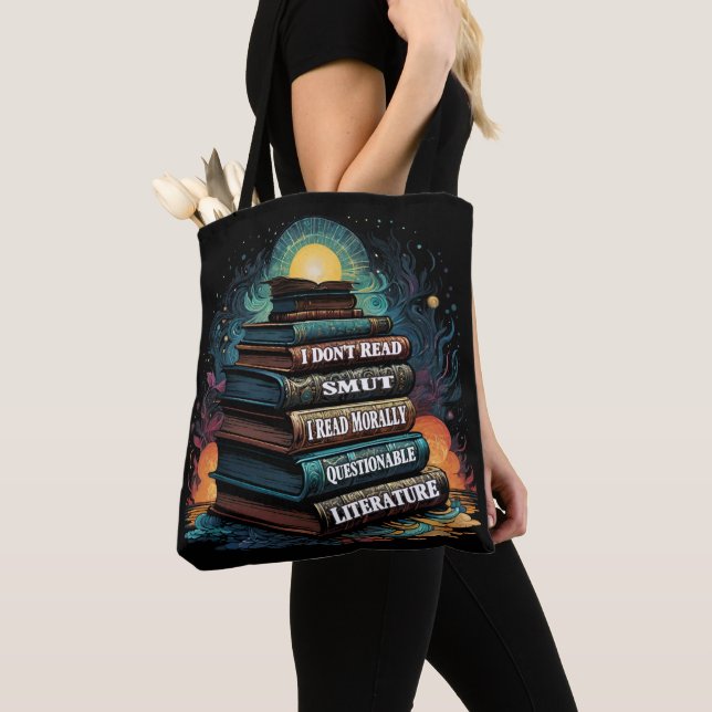Bolsa Tote Escolhas de Livros Humor (Close Up)