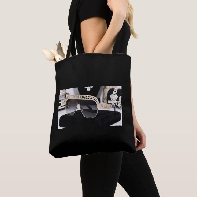Bolsa Tote Estampa Total Boss Lady (Close Up)