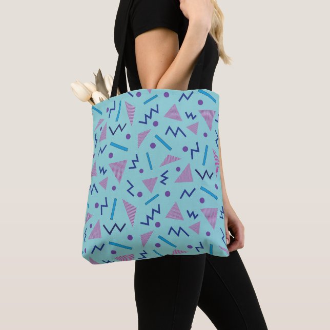 Bolsa Tote Estilo geométrico Memphis anos 80 90 azul  (Close Up)