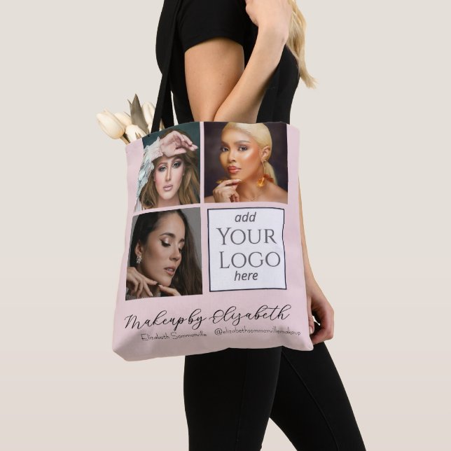 Bolsa Tote Estúdio de Maquiagem com Logo em Rotulo de Rosa Co (Close Up)