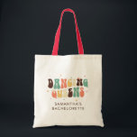Bolsa Tote Festa de solteira Retroativa Filas Dançantes Perso<br><div class="desc">Festa de solteira personalizada Filas retrorreflectoras na bolsa que você pode personalizar com o nome da noiva. Camisa de design de retrato de festa de noiva perfeitamente correspondente</div>