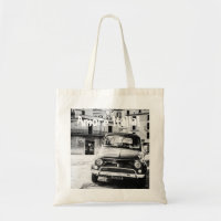 Fiat 500 em presentes retros do viagem de Italia