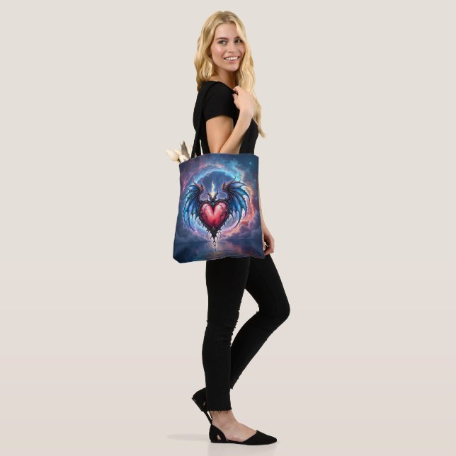 Bolsa Tote Flamebound Heart of the Moon – Gothic Cosmic Love  (No(a) Modelo)