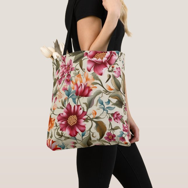 Bolsa tote floral com rosa vibrante (Close Up)