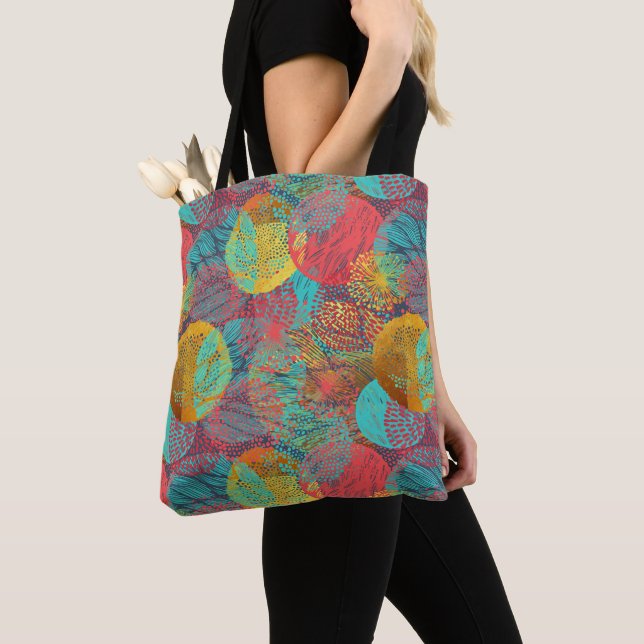 Bolsa Tote Flores Douradas Etéreas - Harmonia Floral Sem Cost (Close Up)