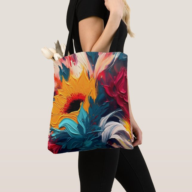 Bolsa Tote Florescimento Radiante – Ousada Expressão Floral A (Close Up)