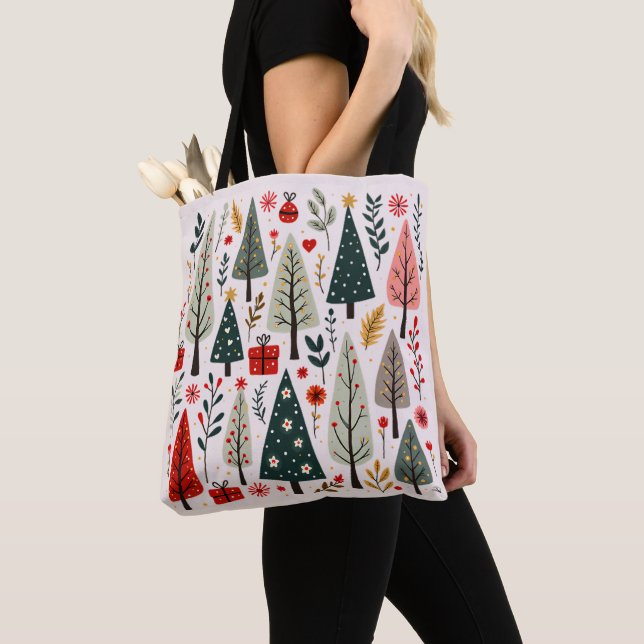 Bolsa Tote Floresta de Árvore de Natal Whimsso (Close Up)