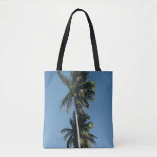 Bolsa Tote Fotografia de baixo ângulo de três coqueiros