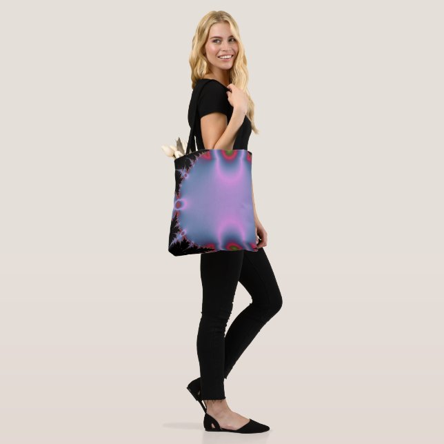 Bolsa Tote Fractal Azul e Rosa Quente (No(a) Modelo)