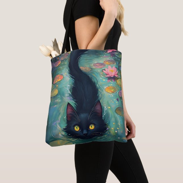 Bolsa Tote Funny Black cat is swimming  (Close Up)