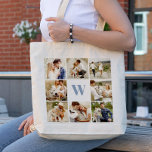 Bolsa Tote Galeria Monograma de 8 Fotos Personalizadas<br><div class="desc">Personalize este design com 8 das suas fotos favoritas e um monograma na sua cor favorita. Uma mistura perfeita de estilo e sentimentalidade. Ideal para presentes ou uso diário.</div>