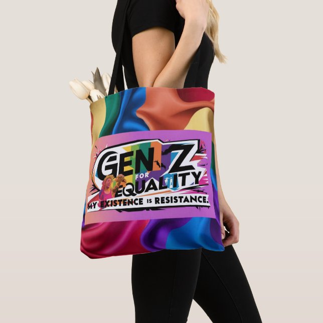 Bolsa Tote Gen Z para Igualdade - Minha Existência é Resistên (Close Up)