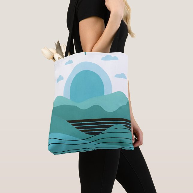Bolsa Tote Geometric Sun Mountain Abstract with Tribal Border (Close Up)