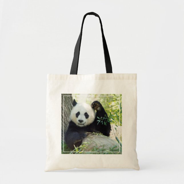 Bolsa Tote Giant Panda Andando Contra Árvore (Frente)