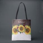 Bolsa Tote Girassóis Lace Madeira Borgonha<br><div class="desc">Este saco de tote de girassol,  bonito,  apresenta girassol de cor d'água e rosas de burgundy,  flores e folhagem com madeira falsa e design de rendas. Personalize-o com um nome ou iniciais.</div>