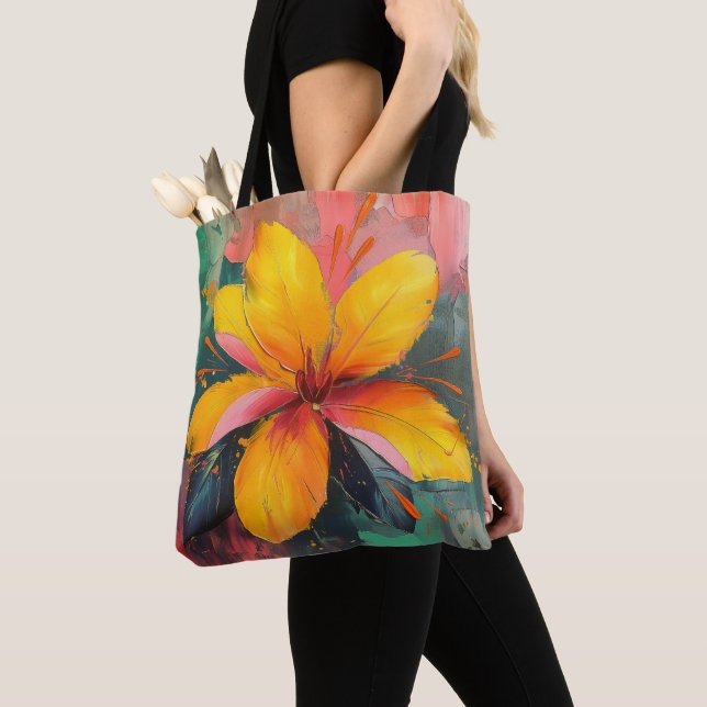 Bolsa Tote Golden Bloom – Vibrant Abstract Floral Expression (Close Up)