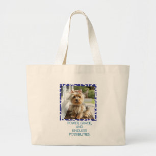 Bolsa Tote Grande "Adorable Fluffy Yorkshire Terrier no Porch
