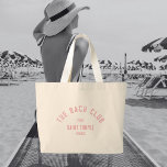 Bolsa Tote Grande Bachelorette Personalizada Pink Club Bach Club<br><div class="desc">As bolsas de tote do Bach Club são perfeitas para a sua festa de solteira do tema clube de praia. Crescente do clube de praia personalizado, cor-de-rosa. Personalize com os detalhes da sua solteira... ano, praia e destino. Perfeito para uma festa de solteira de tema de praia ou para uma...</div>