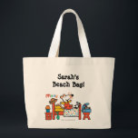 Bolsa Tote Grande Maisy Adorável em Red Overalls<br><div class="desc">Tendo acabado de chegar ao seu quarto de hotel, Maisy senta-se alegremente no seu colorido, poka-dot. Esta ilustração de Lucy Cousins de "Maisy Goes on Vacation", publicada por Candlewick Press, também mostra o panda empalhado de Maisy, seu chapéu solar, e sua pá. As crianças vão adorar esta imagem do rato...</div>