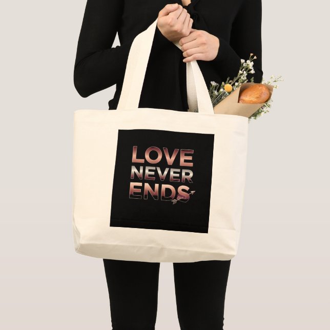 BOLSA TOTE GRANDE O AMOR NUNCA ACABA (Frente (produto))