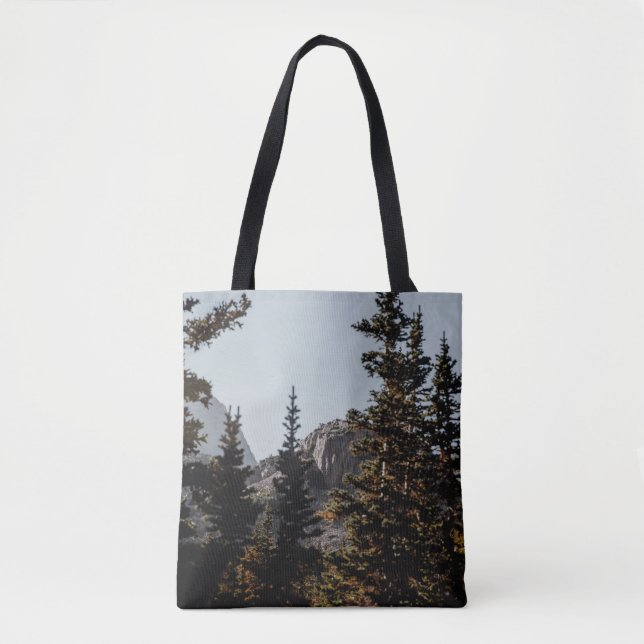 BOLSA TOTE GREEN PINE TREES NEAR MOUNTAIN DURING DAYTIME (Frente)
