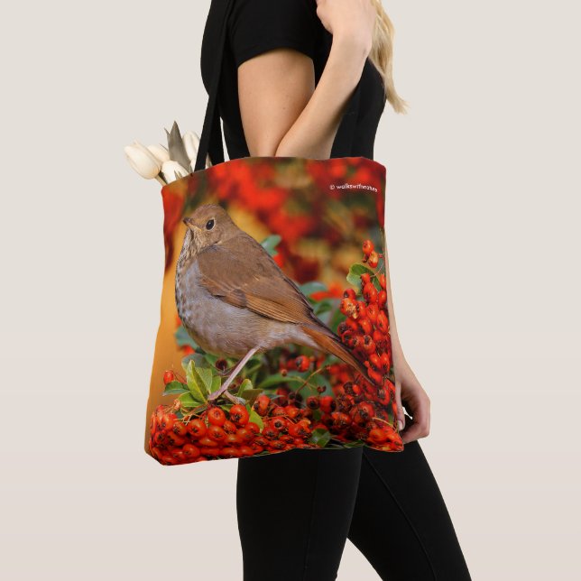 Bolsa Tote Hermit Thrush Songbird no Scarlet Firethorn (Close Up)