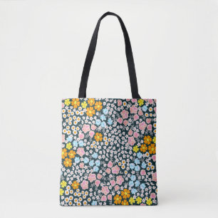 Bolsa Tote Jardim florescente com rosas e flores silvestres.