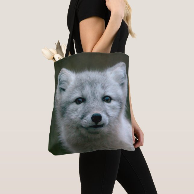 Bolsa Tote Jogo do Fox ártico das imagens | de Getty (Close Up)