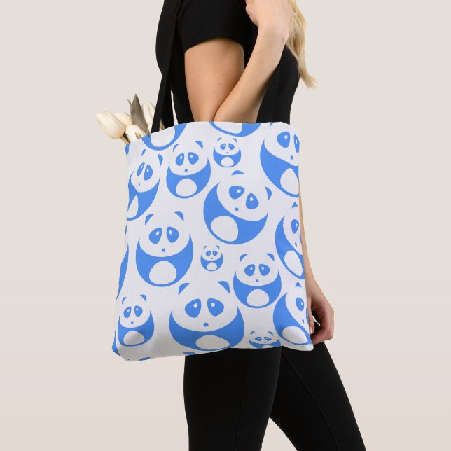 Bolsa Tote Kawaii Panda Baby Blue and WhitePattern (Close Up)