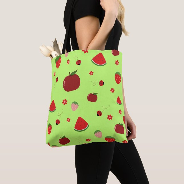Bolsa Tote Kawaii Red Fruits Pattern in Lime Green (Close Up)