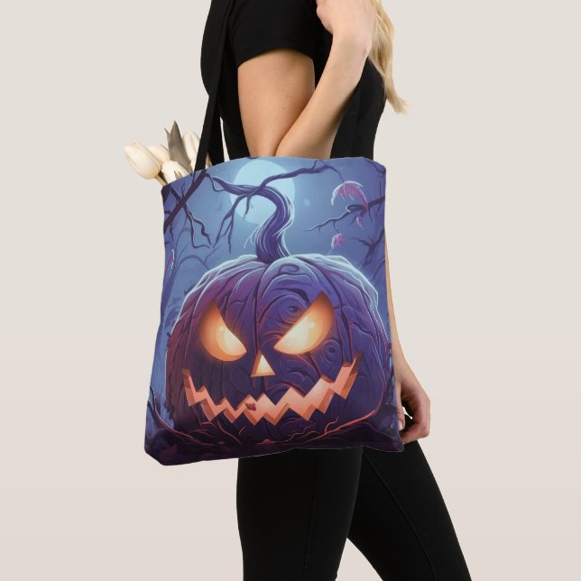 Bolsa Tote Lanterna da Floresta no Halloween (Close Up)
